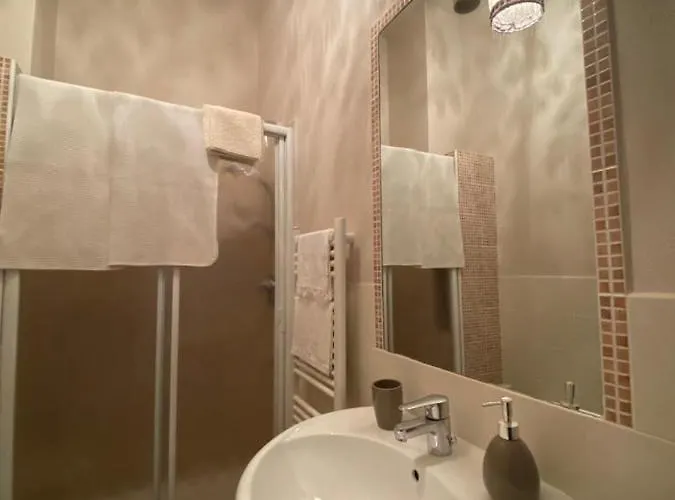 Cascina Beatrice בית כפרי *